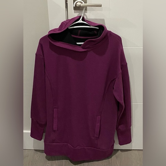 Reitmans Women’s Hoddie - Picture 1 of 1